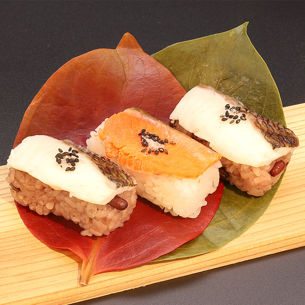 祝柿の葉ずし